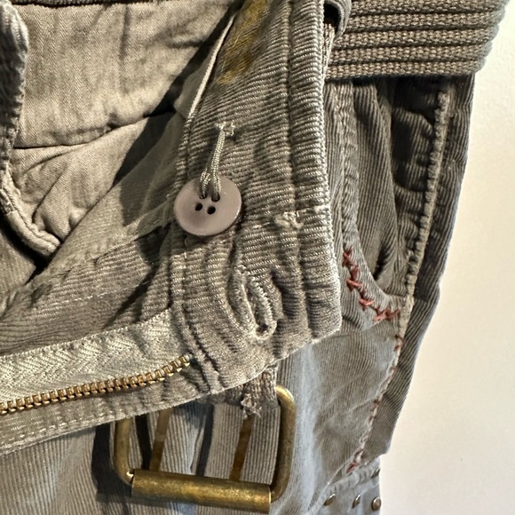 Da-Nang Women's Cargo Pants in Gray with Brown Details - Picture 11 of 16